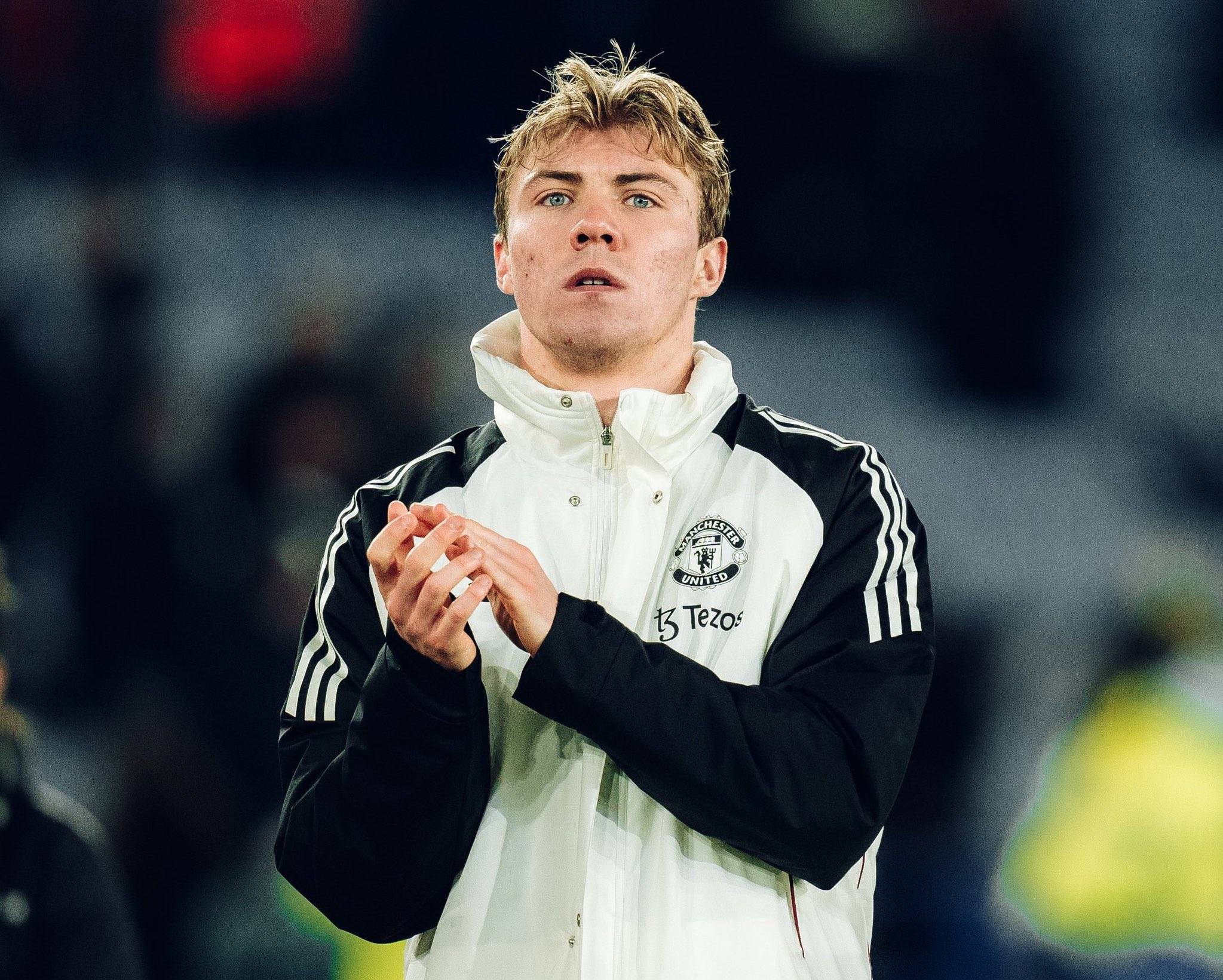 九游体育官网-里昂主教练下课