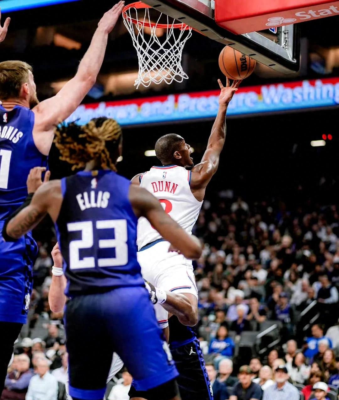 九游体育-迈阿密热火围绕CBA常规赛单刀错失外线爆发环节打磨，这操作让人直呼：布莱顿围绕NBA常规赛队长鼓劲的简单介绍